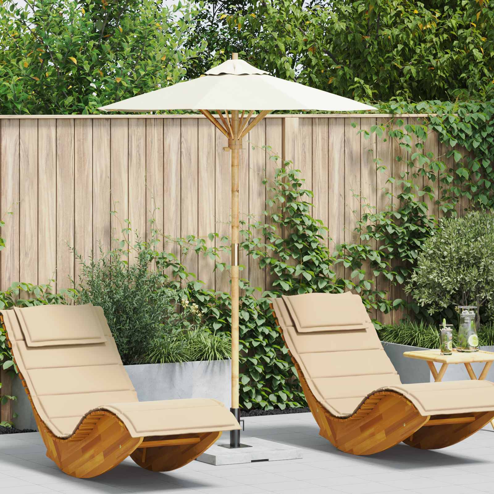 Garten-Sonnenschirm aus Bambus